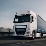 Dlaczego awaria TIR-a na A4 pod Kątami Wrocławskimi jest groźniejsza niż na innych odcinkach? Postępowanie podczas awarii ciężarówki na autostradzie bez pasa awaryjnego